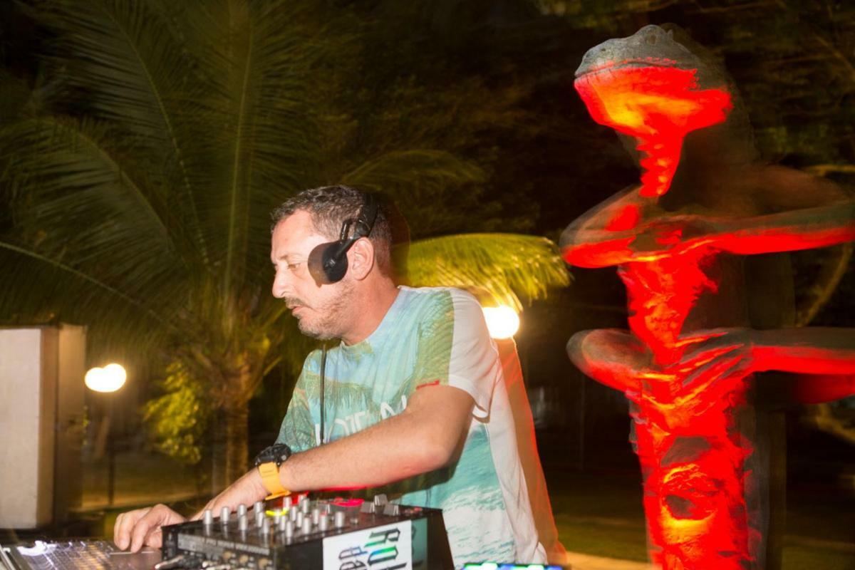 Готель Club 16 Praia de Pipa Екстер'єр фото